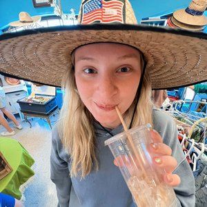 Meet your Posher, Jenna